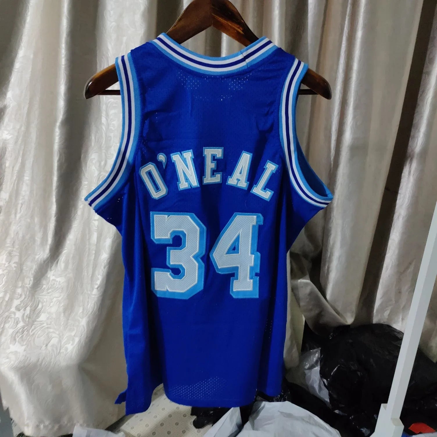 Regata Authentic Los Angeles Lakers Mitchell & Ness Hardwood Classics 1996/97 - OGJERSEYSHOP