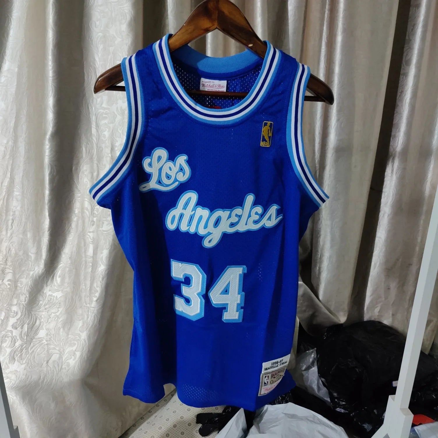 Regata Authentic Los Angeles Lakers Mitchell & Ness Hardwood Classics 1996/97 - OGJERSEYSHOP