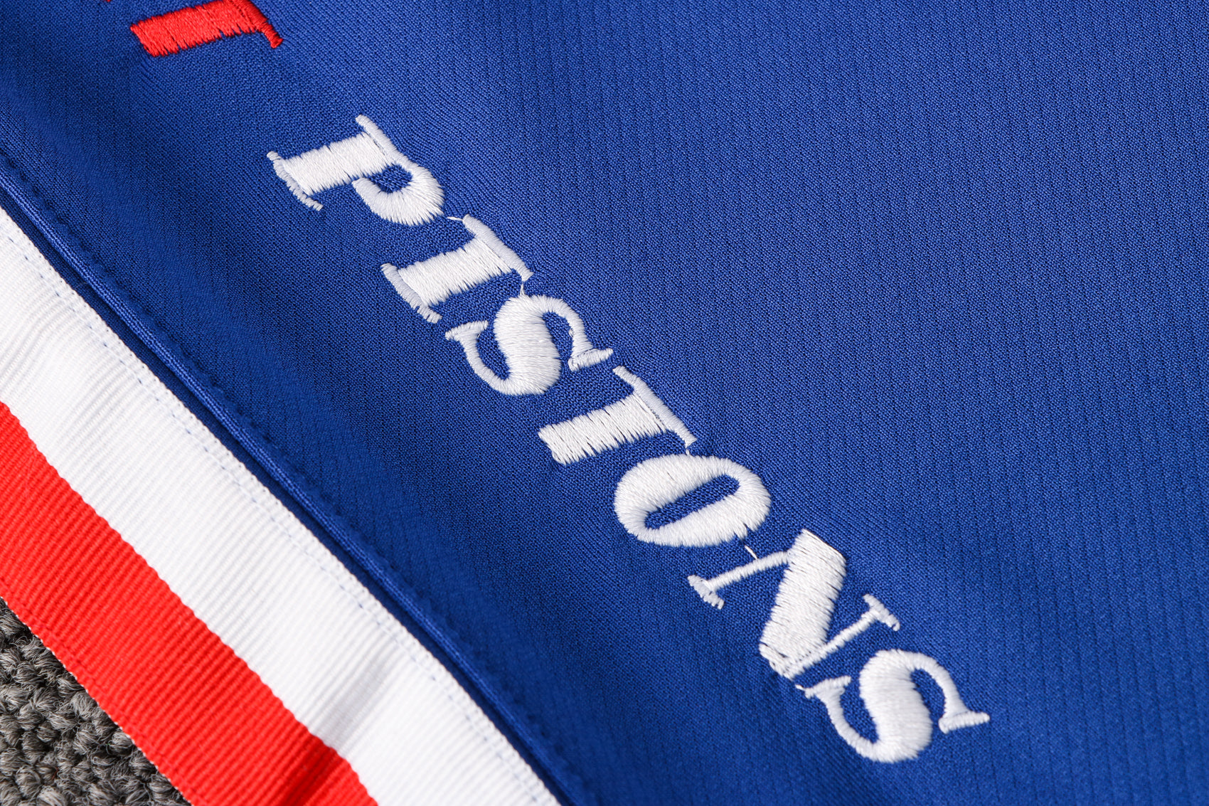 Conjunto Nike Therma Flex Detroit Pistons 21/22 - OGJERSEYSHOP