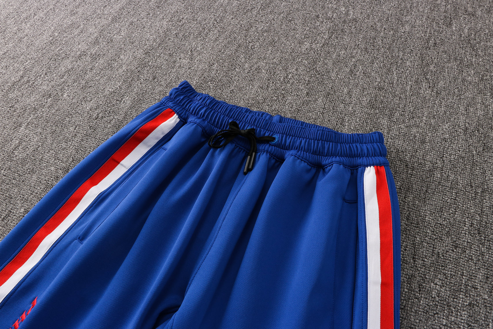 Conjunto Nike Therma Flex Detroit Pistons 21/22 - OGJERSEYSHOP