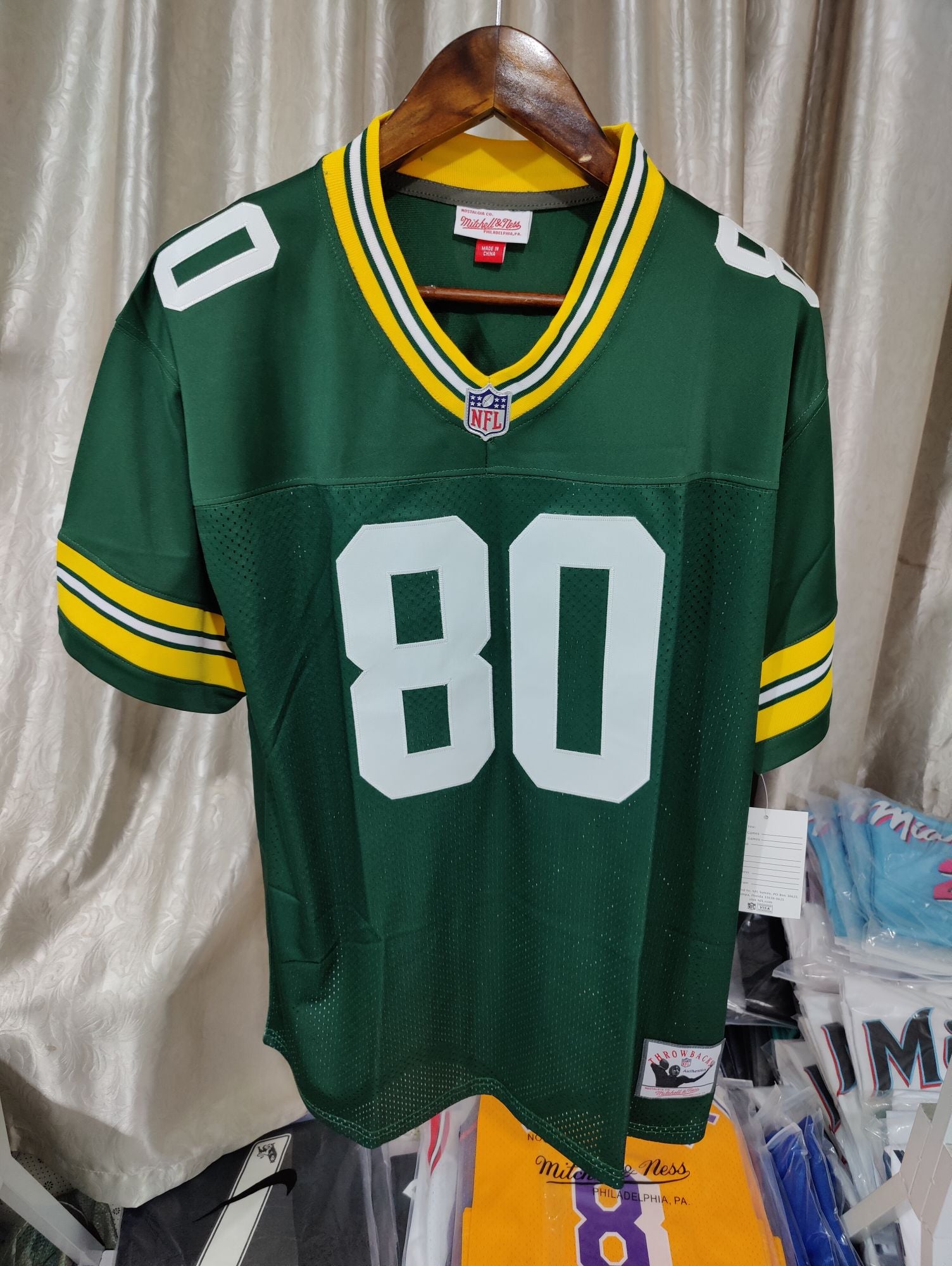 *NWT* MITCHELL & sold NESS THROWBACK GREEN BAY PACKERS JERSEY