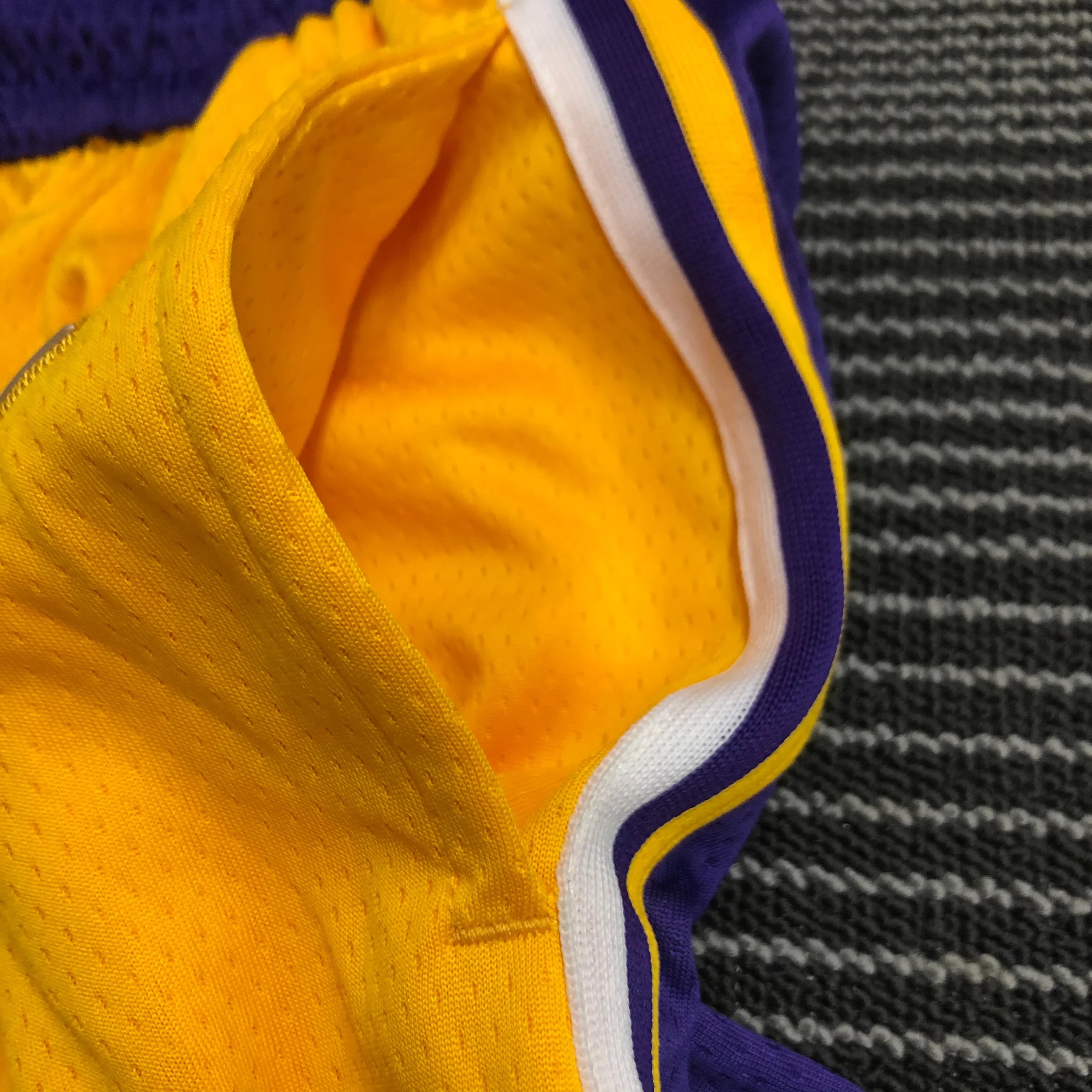 Short Los Angeles Lakers Icon Edition Diamante 75th - OGJERSEYSHOP