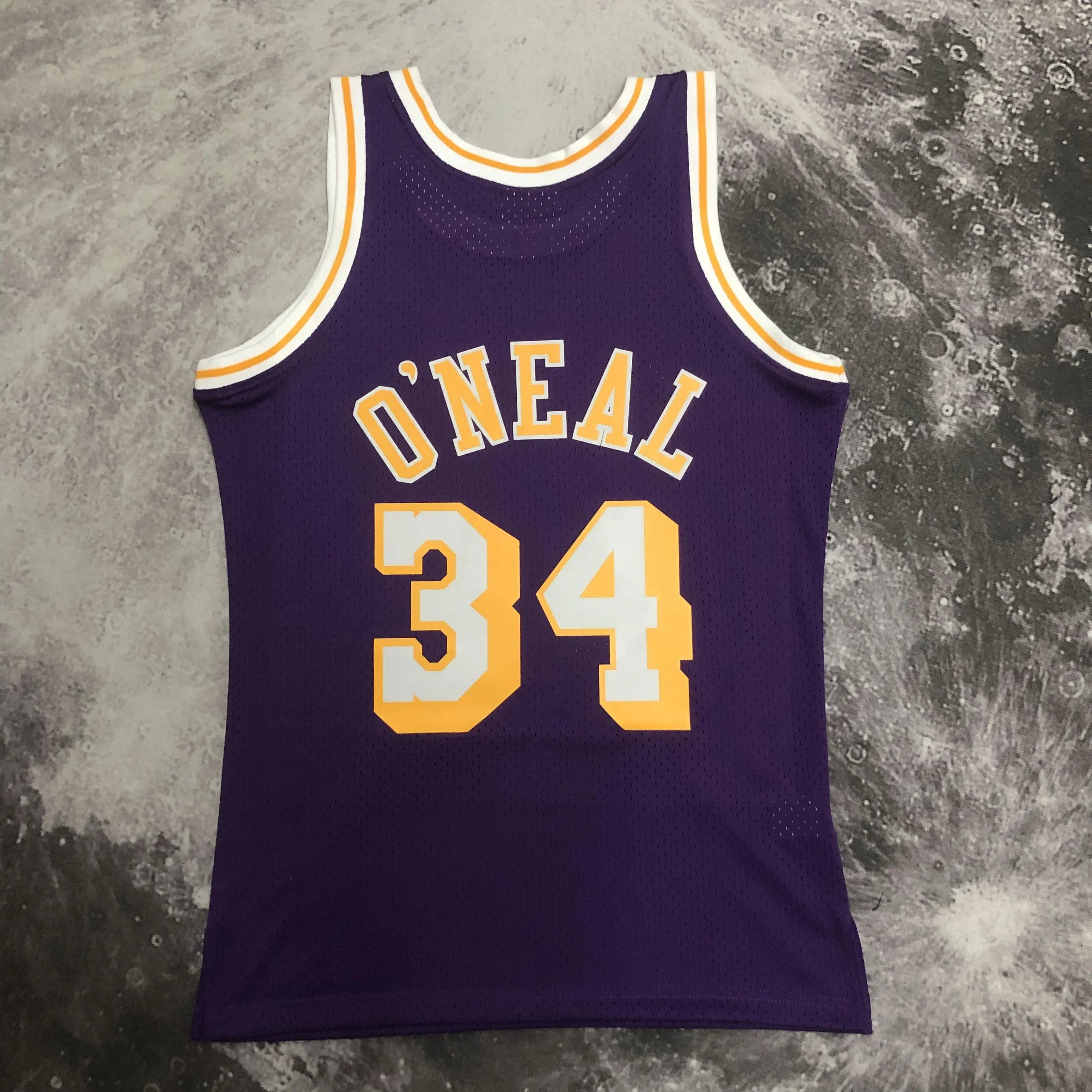 Regata Swingman Los Angeles Lakers Mitchell & Ness Roxa Hardwood Classics 1996/97 - OGJERSEYSHOP