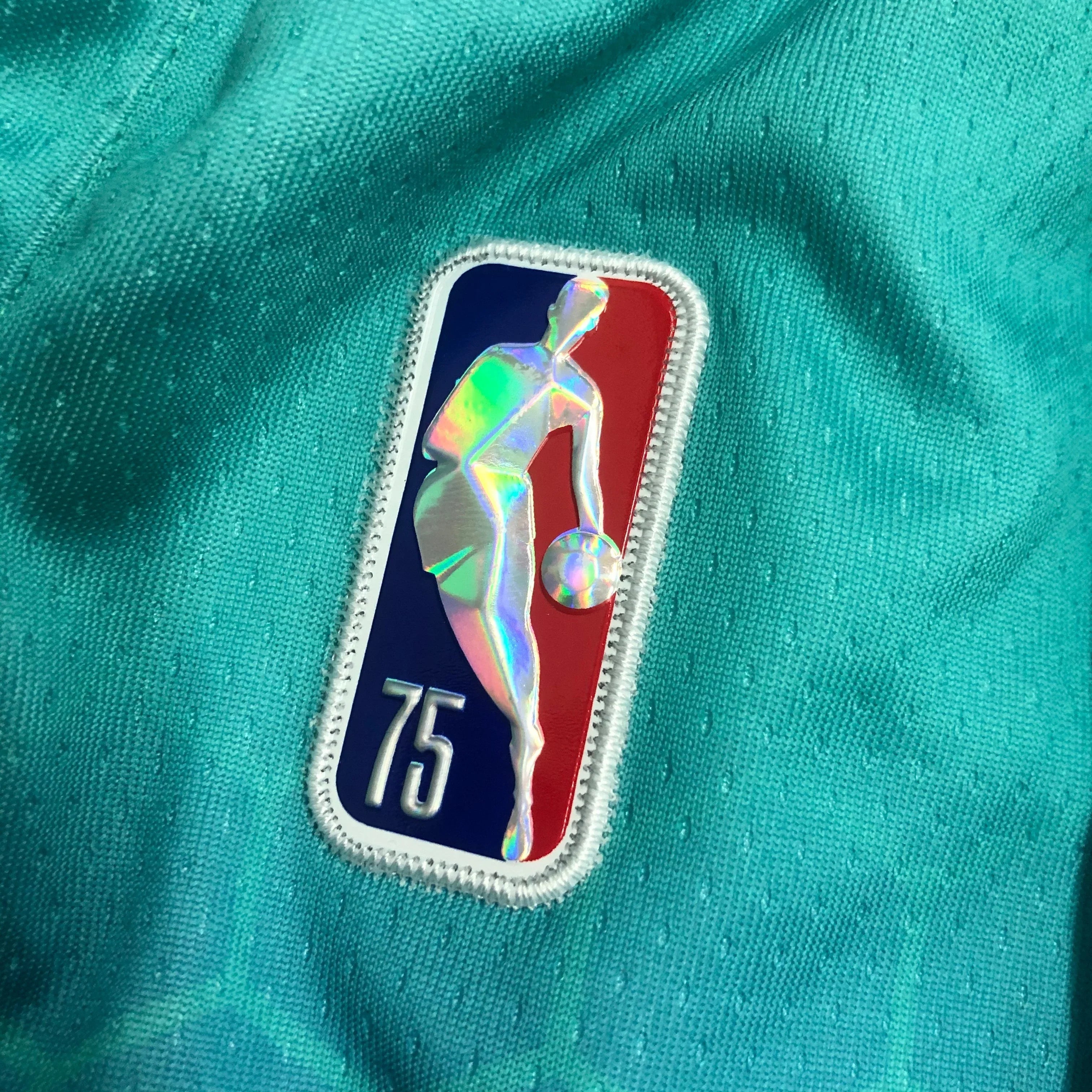 Short Charlotte Hornets City Edition Diamante 75th - OGJERSEYSHOP