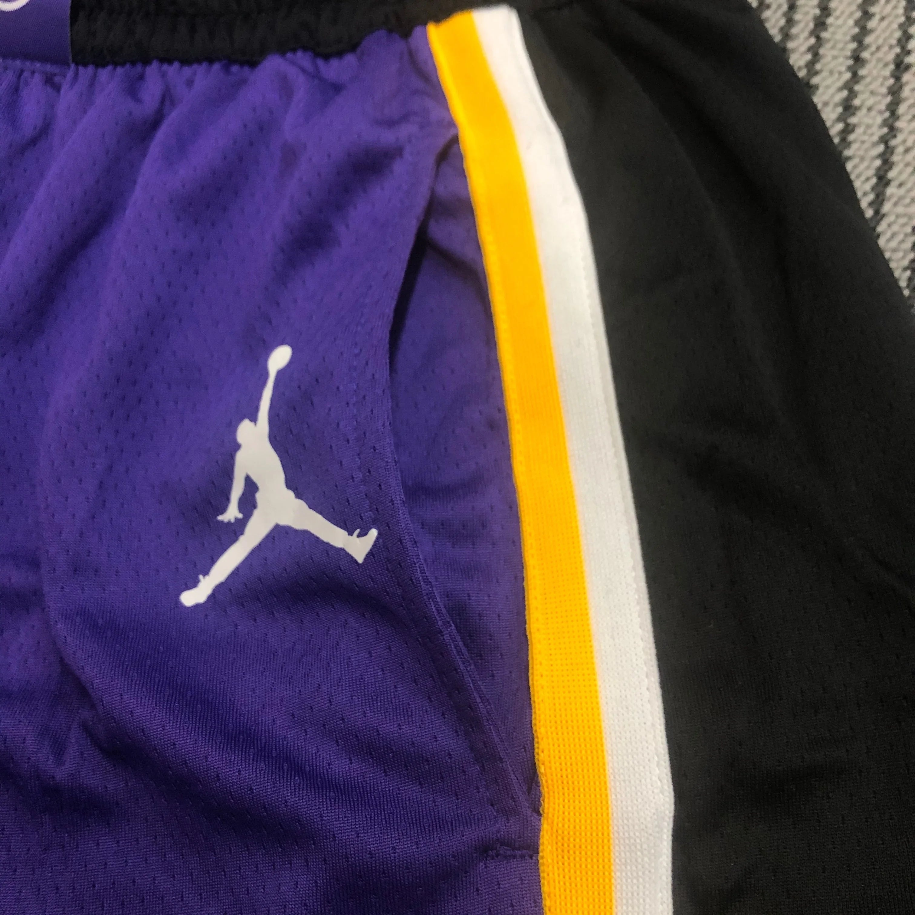 Short Los Angeles Lakers Statement Edition - OGJERSEYSHOP