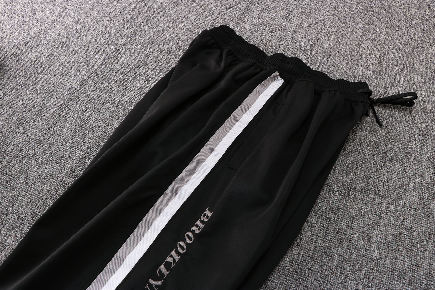 Conjunto Nike NBA Therma Flex Brooklyn Nets 21/22