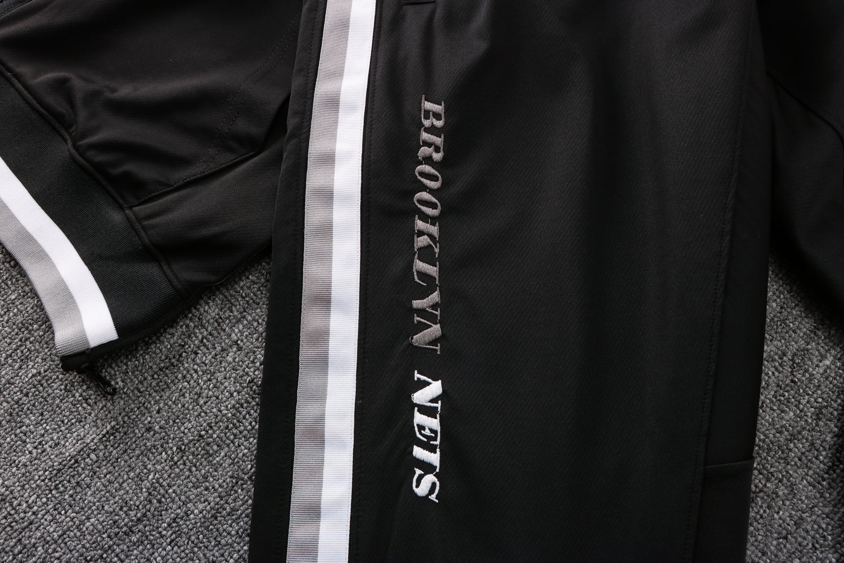 Conjunto Nike NBA Therma Flex Brooklyn Nets 21/22