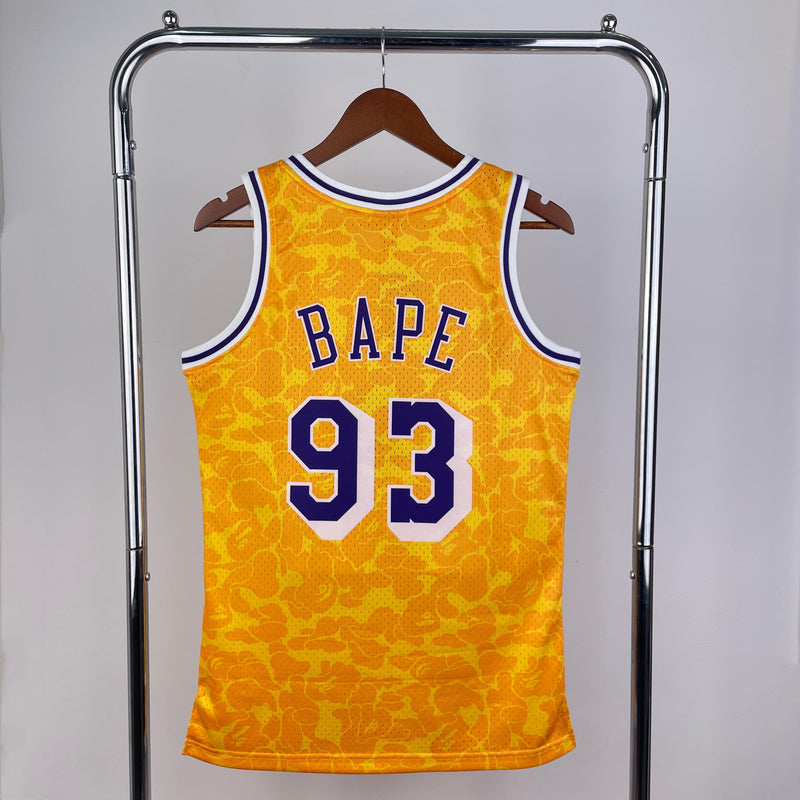 Regata Swingman BAPE X Los Angeles Lakers Mitchell & Ness Hardwood Classics 1996/97 - OGJERSEYSHOP