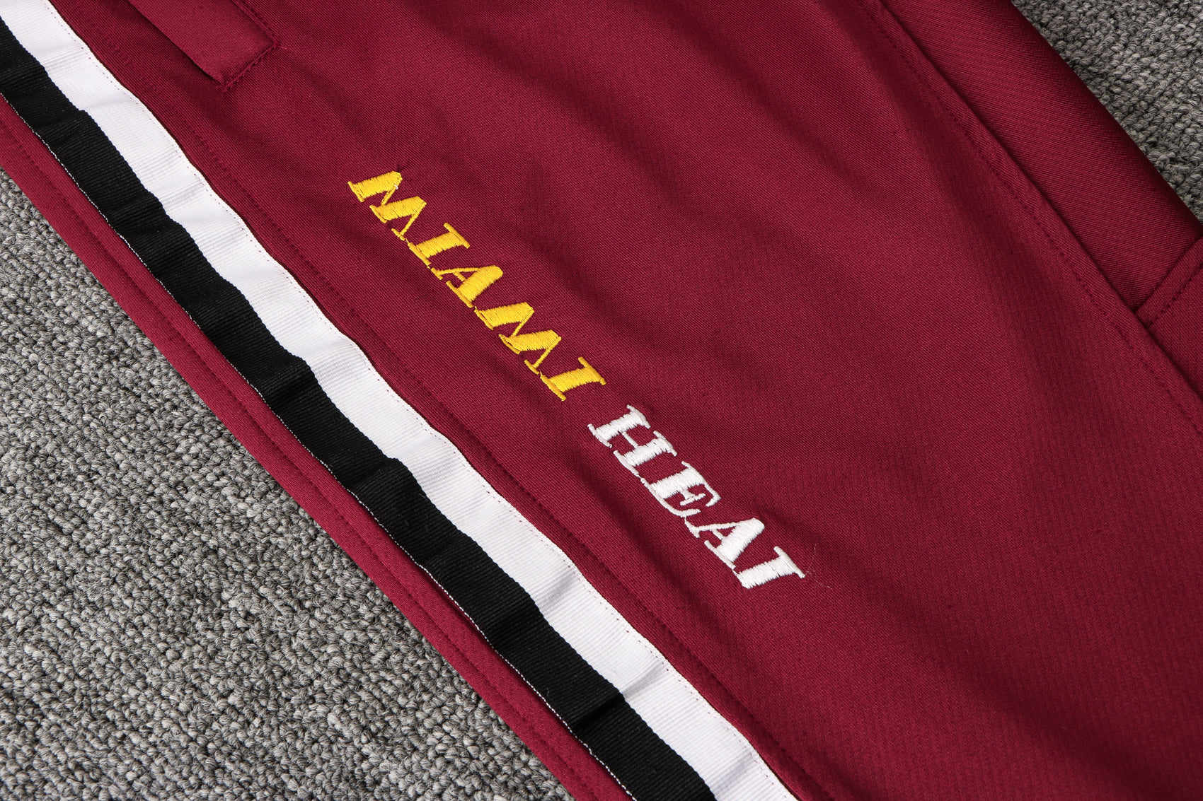 Conjunto Nike Therma Flex Miami Heat 21/22 - OGJERSEYSHOP