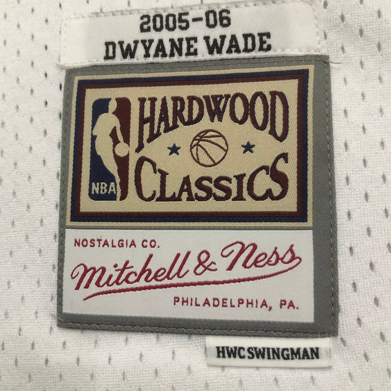 Regata Swingman Miami Heat Alternate Mitchell & Ness Hardwood Classics 2005/06 - OGJERSEYSHOP