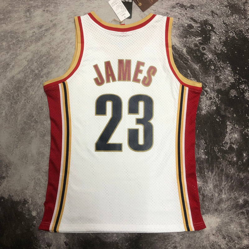 Regata Swingman Cleveland Cavaliers Mitchell & Ness Branca Hardwood Classics 2003/04 - OGJERSEYSHOP