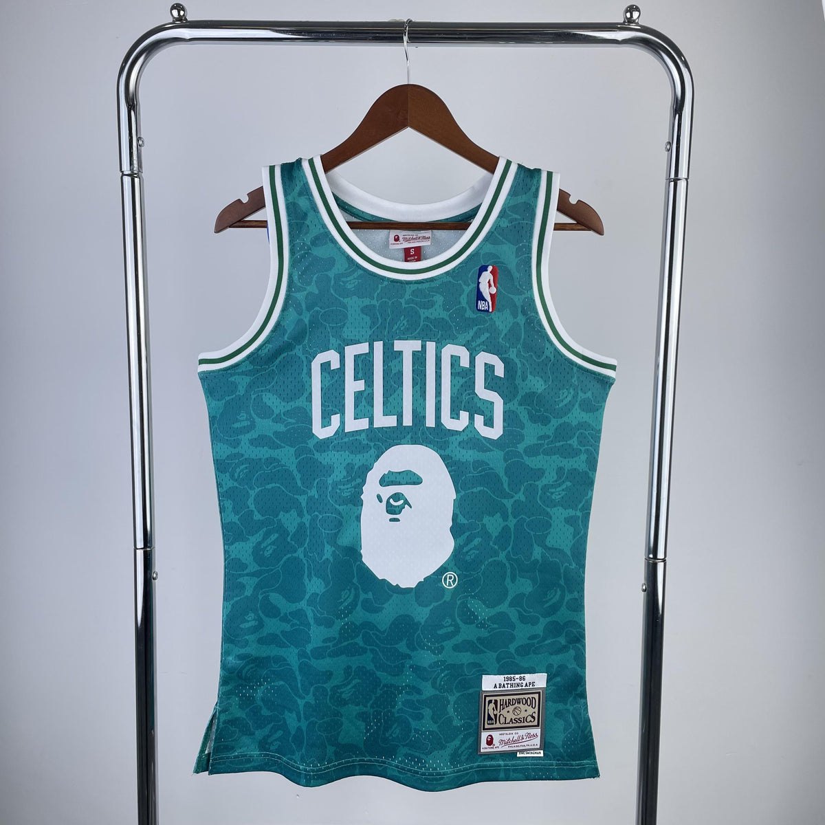 Regata Swingman BAPE X Boston Celtics Mitchell & Ness Hardwood Classic 
